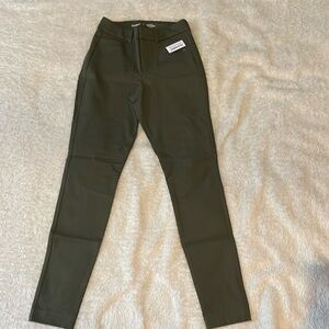 High-Waisted Pixie Skinny Pants